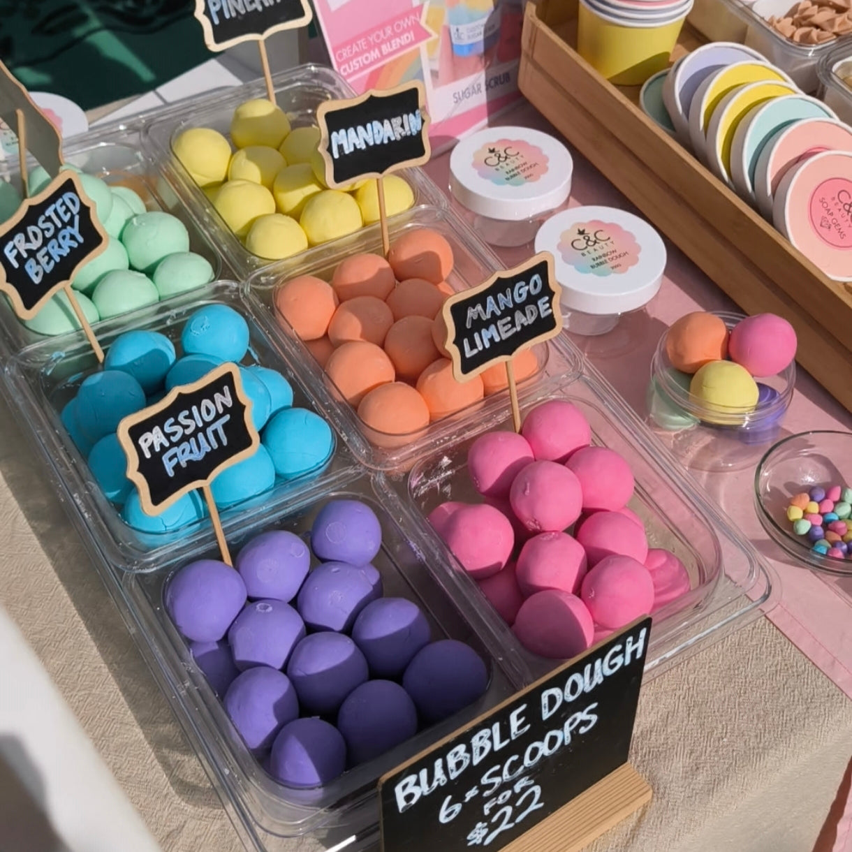 Bubble Dough - Pot of 6 Scoops